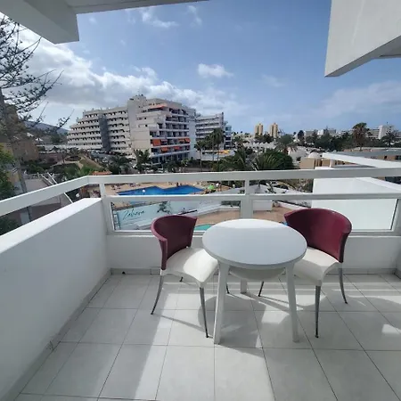 Ponderosa Ocean View Apartment